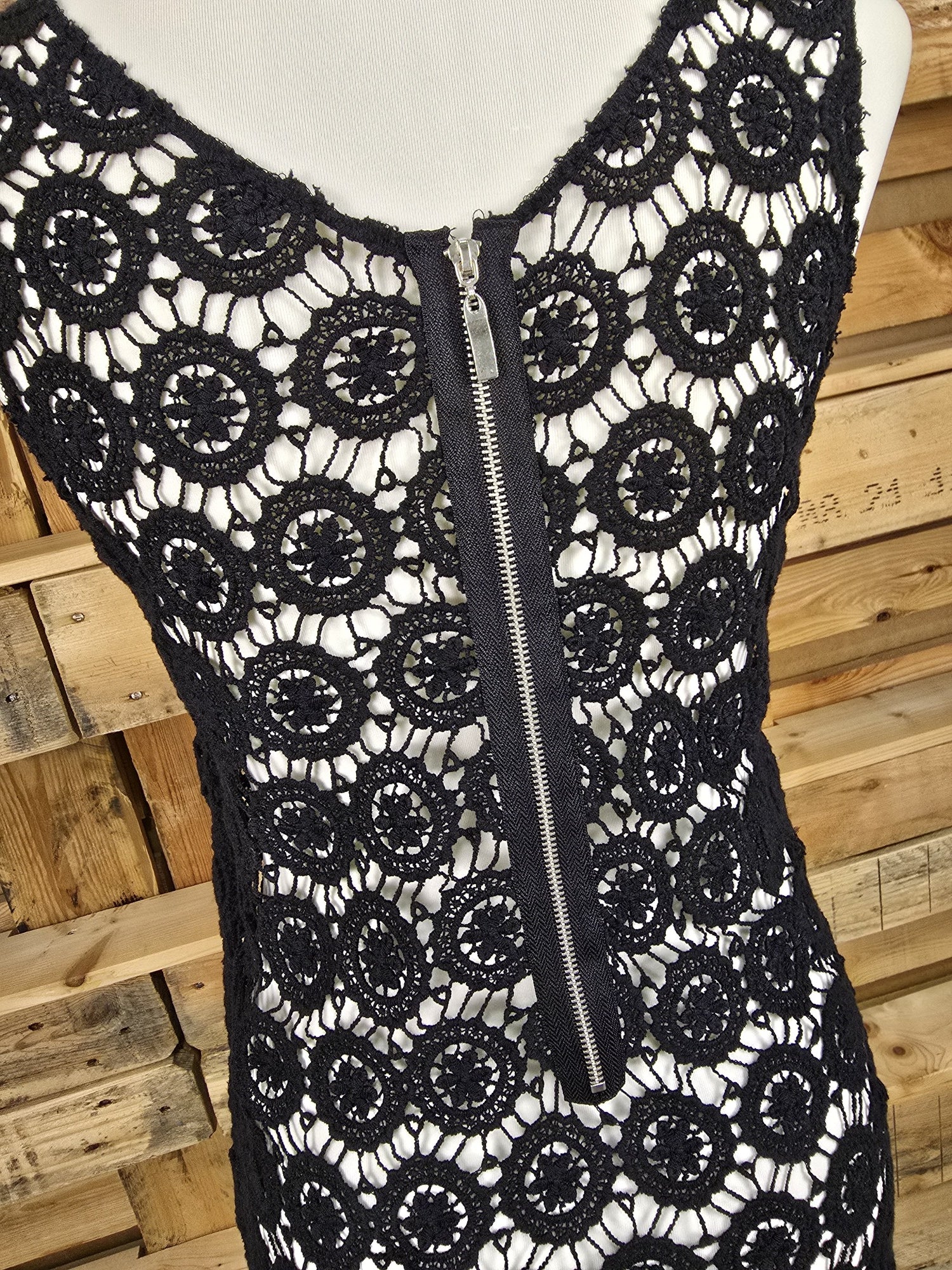 häkelkleid schwarz