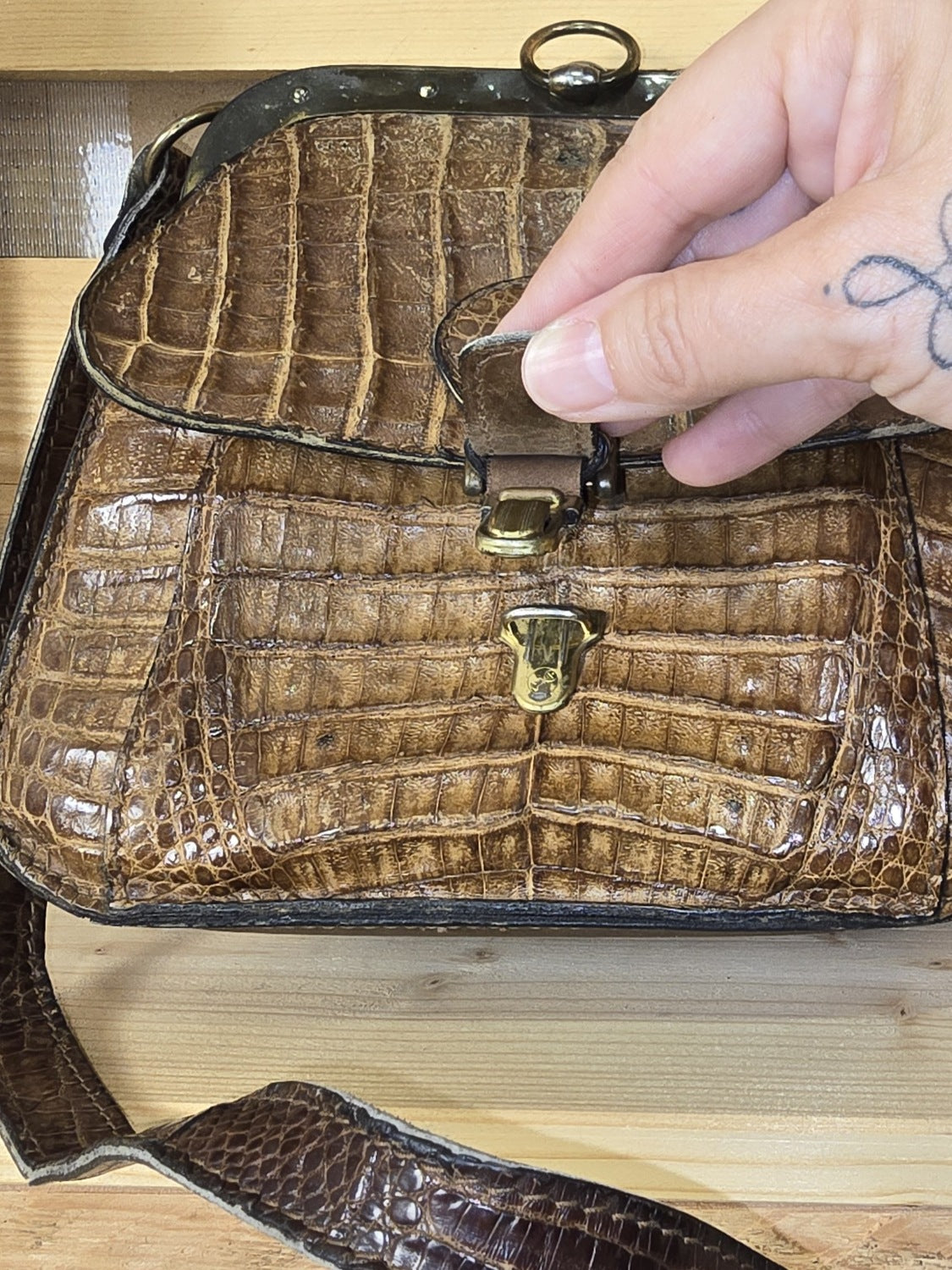 Krokodilledertasche aus den 1940er/1950er Jahren