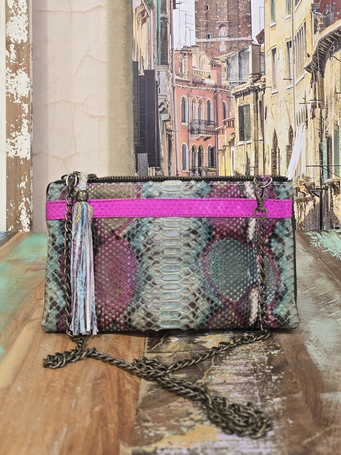 Tres Ibiza Clutch mit Kettengurt