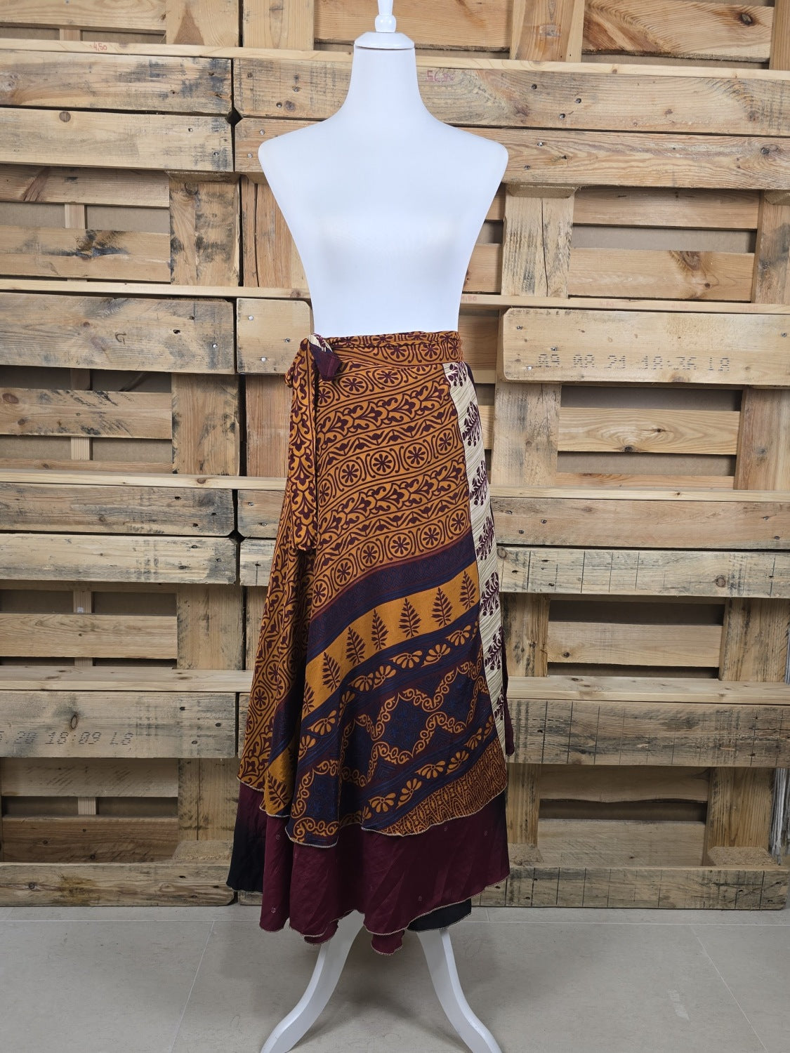 2-in-1 Seiden-Wickelrock & Kleid
