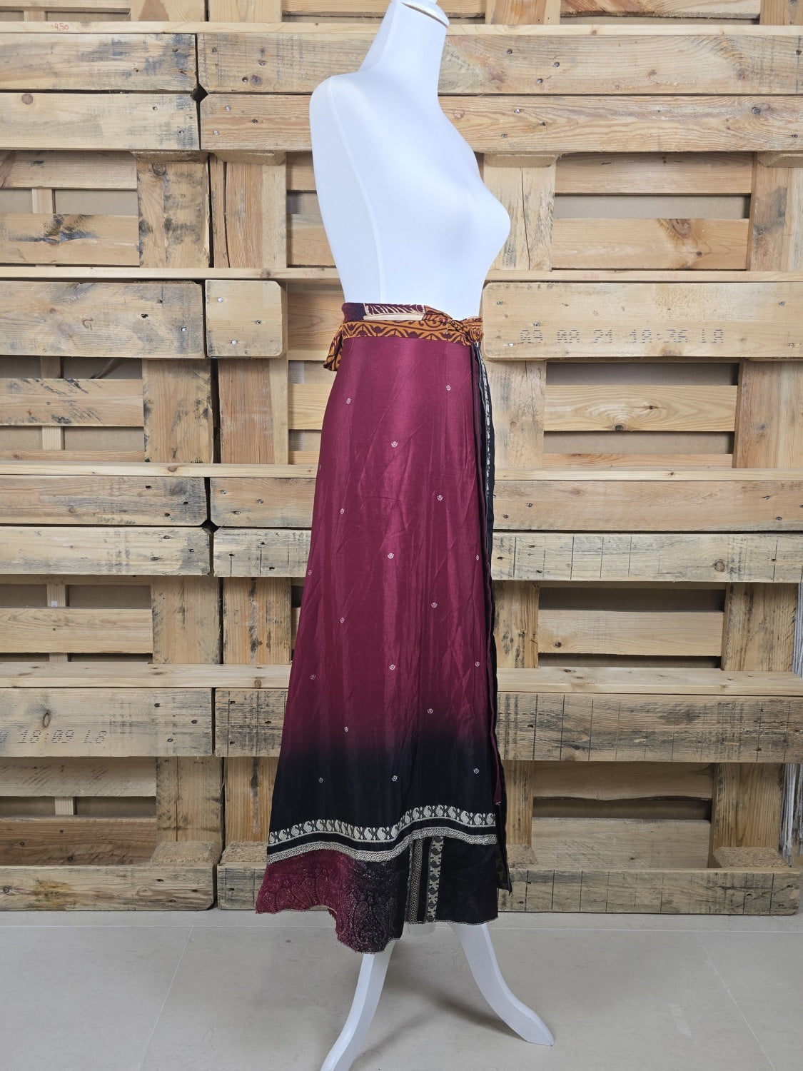 2-in-1 Seiden-Wickelrock & Kleid