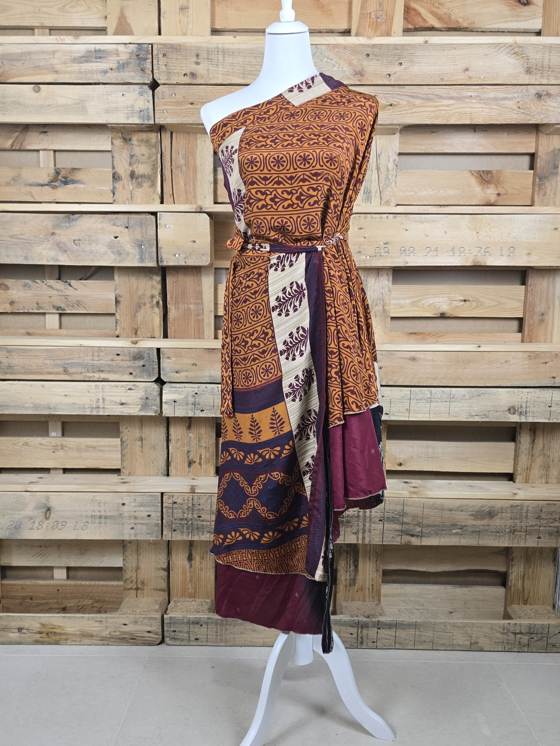 2-in-1 Seiden-Wickelrock & Kleid