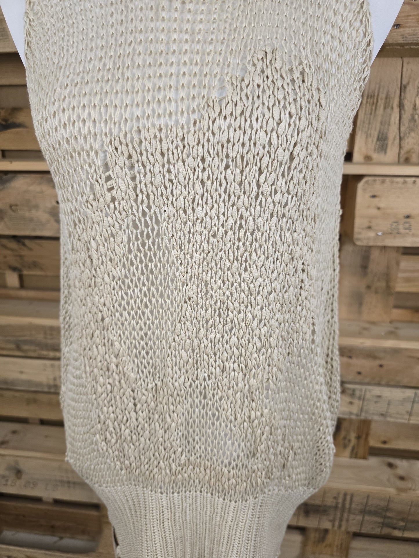 Sommerliches Stricktop mit Lederband